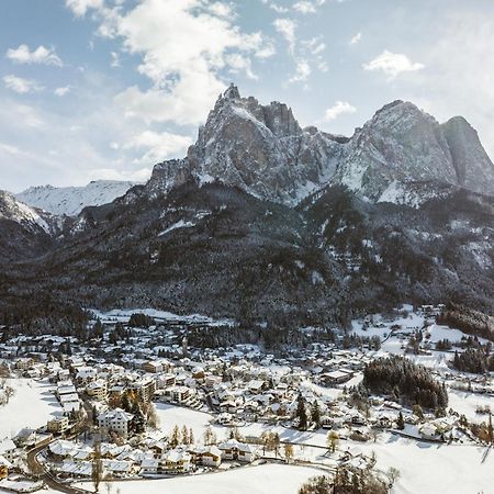 Mirabell Alpine Garden Resort & Spa 修希 外观 照片